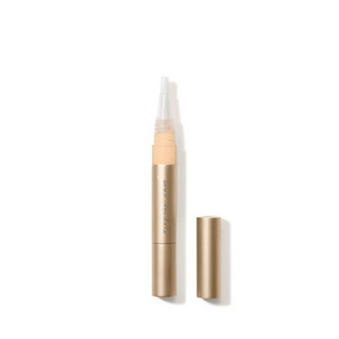 Active Light Under-Eye Concealer